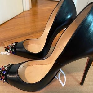 Christian Louboutin Cabo Pumps